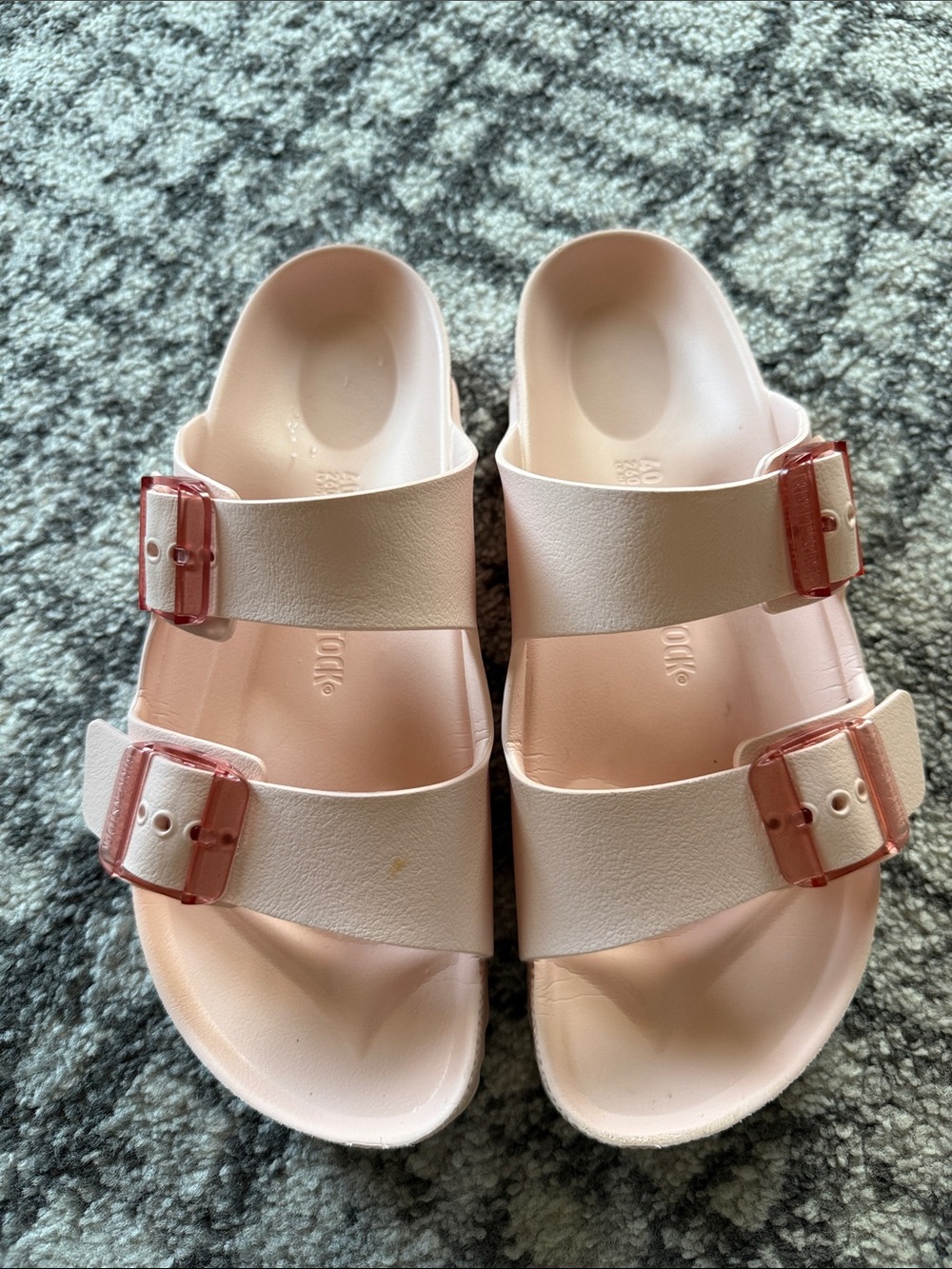 Women’s Pink Dual-Buckle Slide Birkenstock